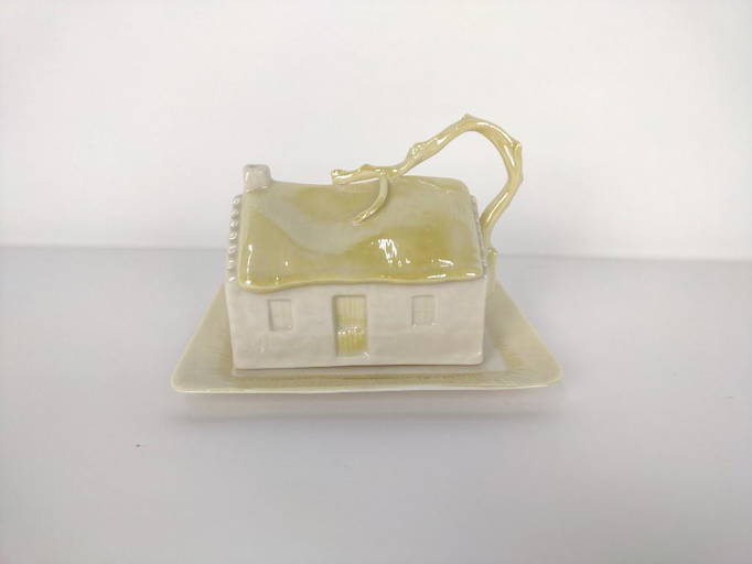 Belleek Cottage Butter Dish