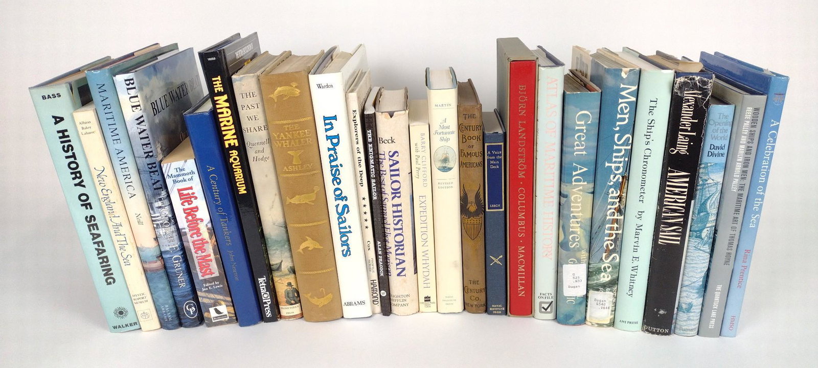 26 Books on Boating and Yachts: Includes Atlas of Maritime History, The Yankee Whaler by Clifford W. Ashley, The Opening the World by David Divine, and more. DM IMPORTANT: Before bidding, please read the terms and conditions. When y