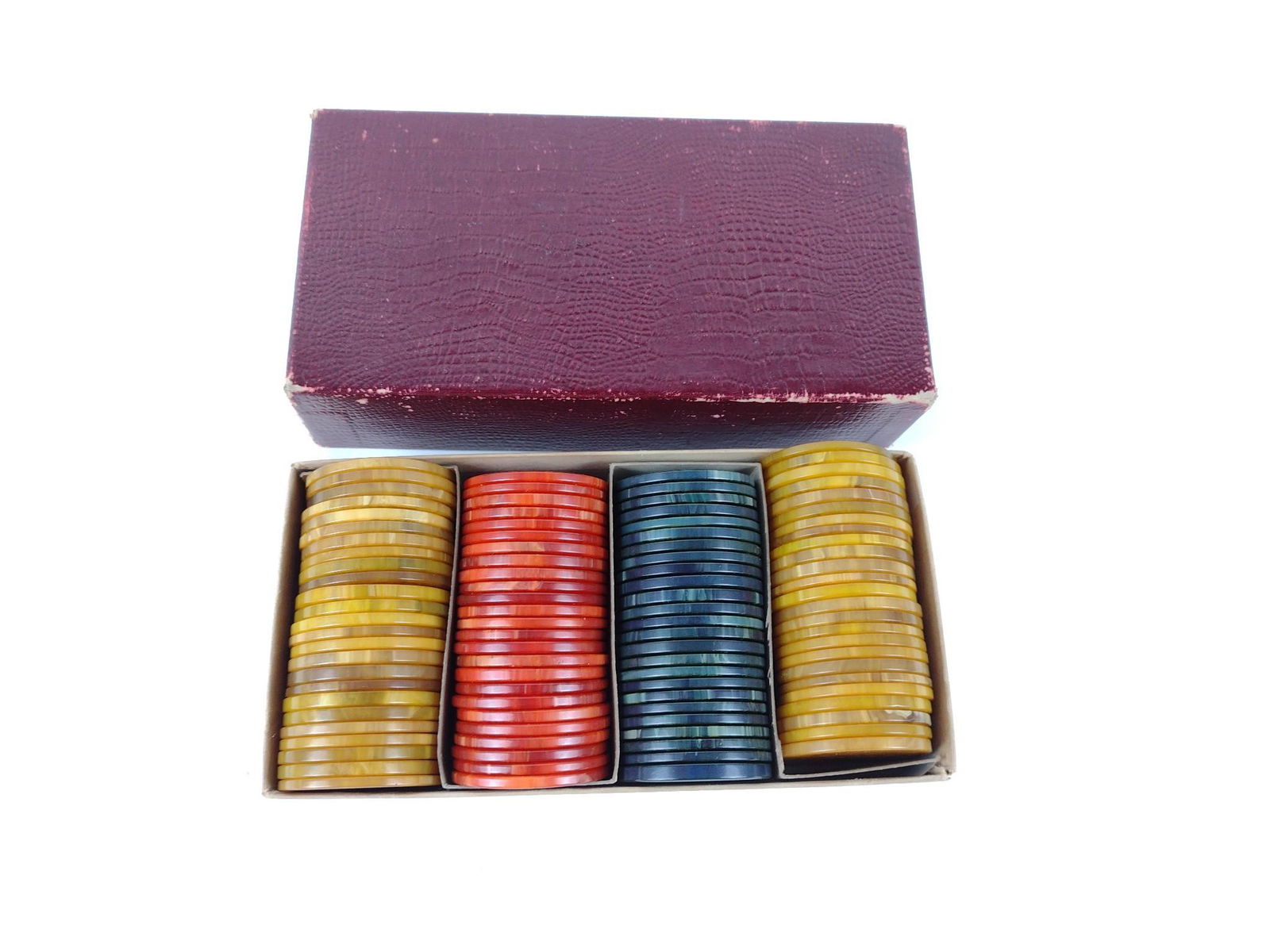 Vintage Bakelite Poker Chips (1 of 4)