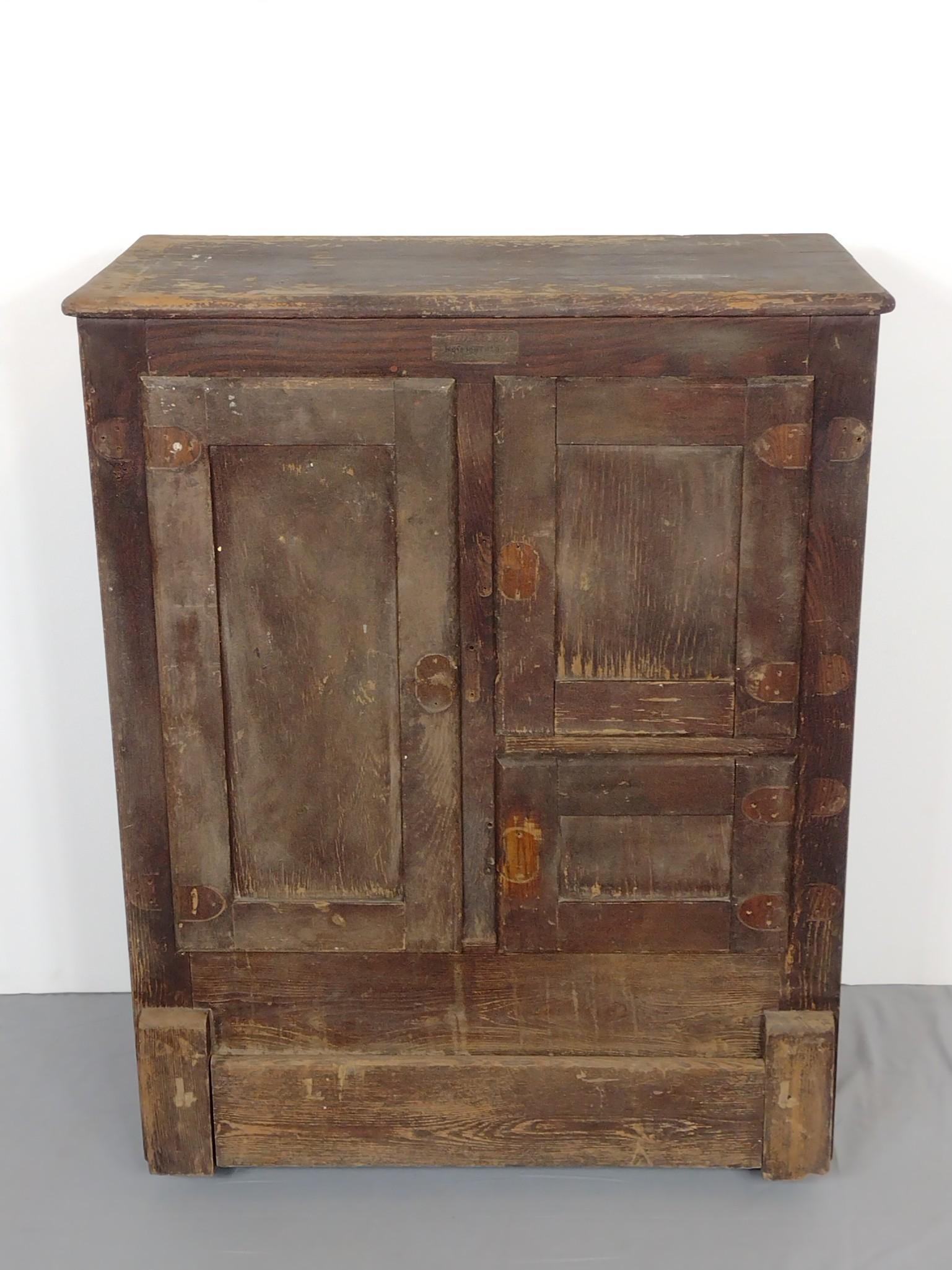 Small Size Antique Ice Box (1 of 6)