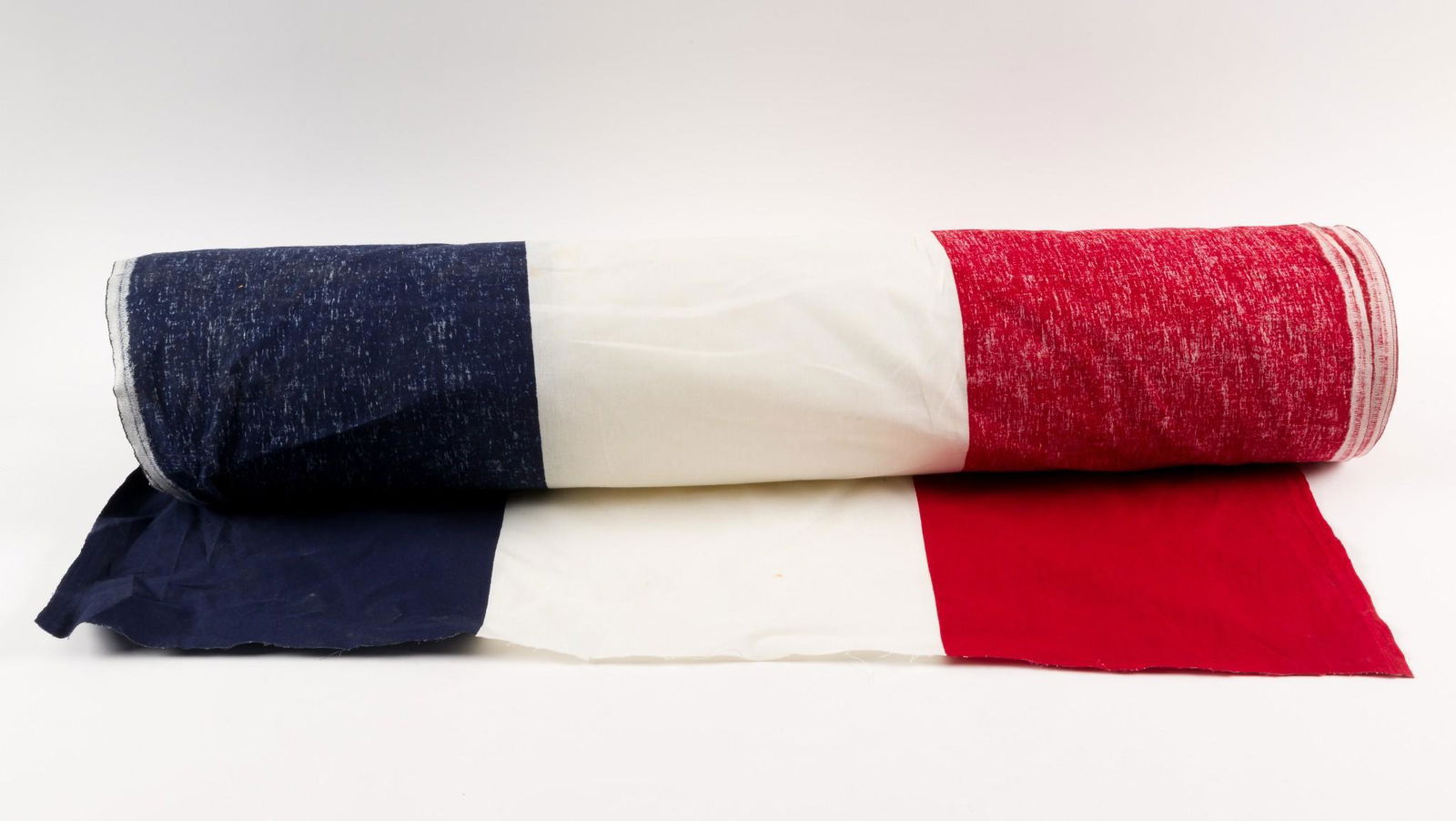 Large Bolt of Patriotic Bunting (1 of 3)