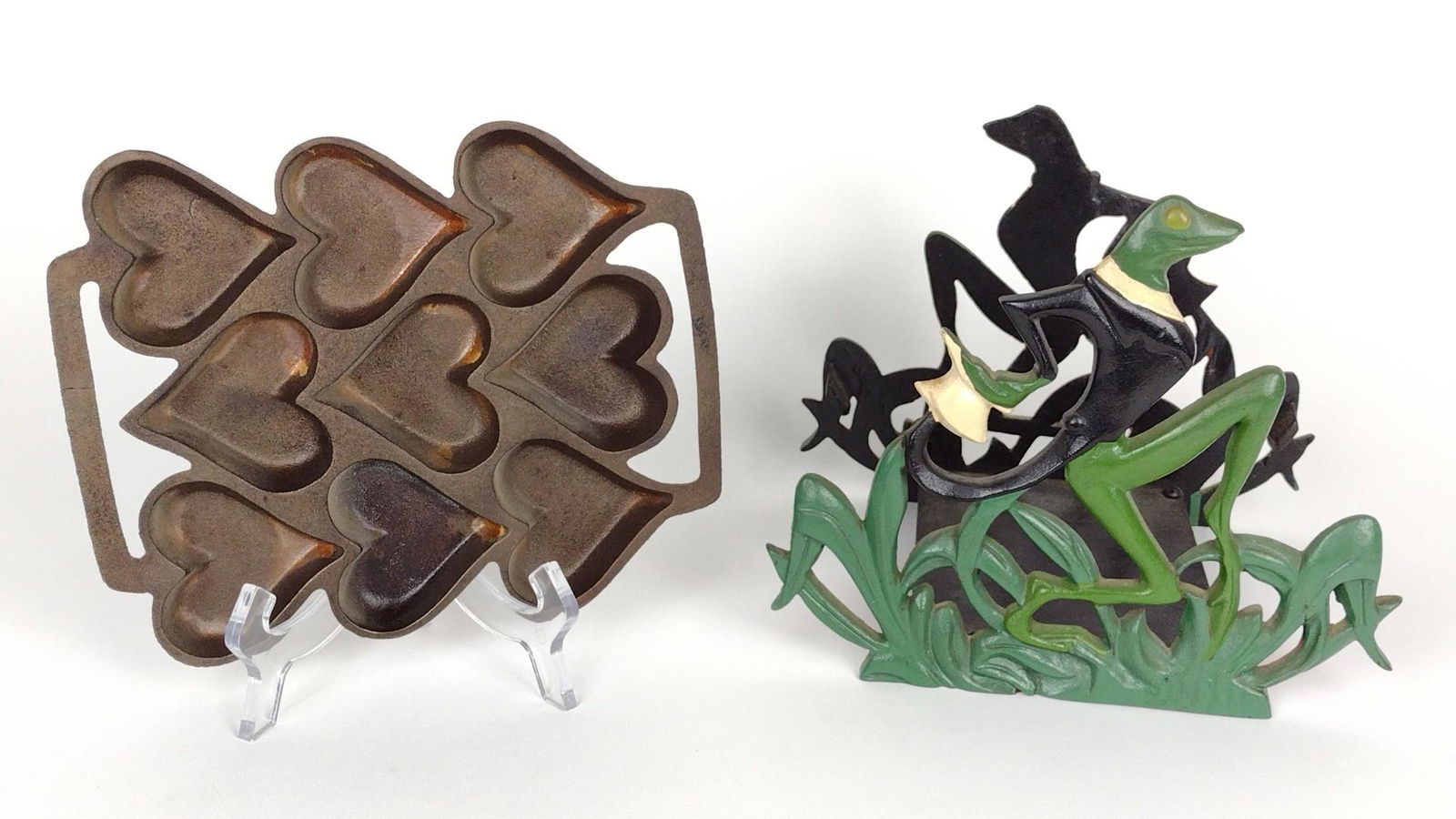 2 Pcs Cast Iron incl Heart Mold (1 of 5)