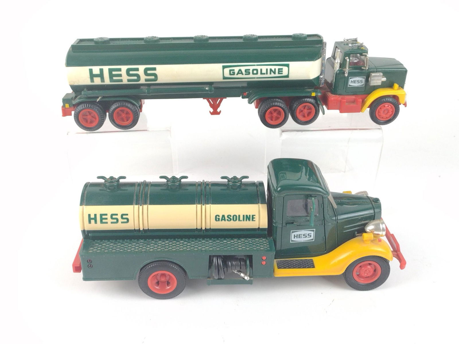 2 Hong Kong Hess Trucks (1 of 4)