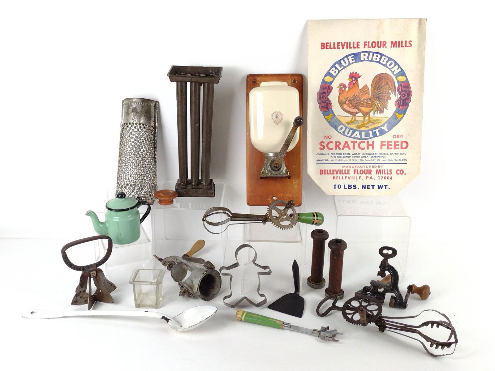 16 Pcs Kitchenalia Incl Coffee Grinder (1 of 6)