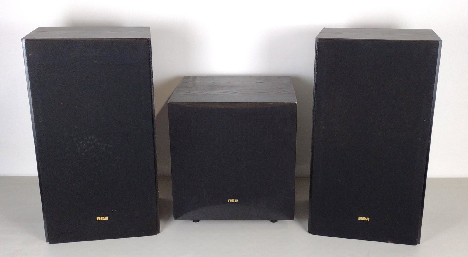 3 RCA Speakers (1 of 3)