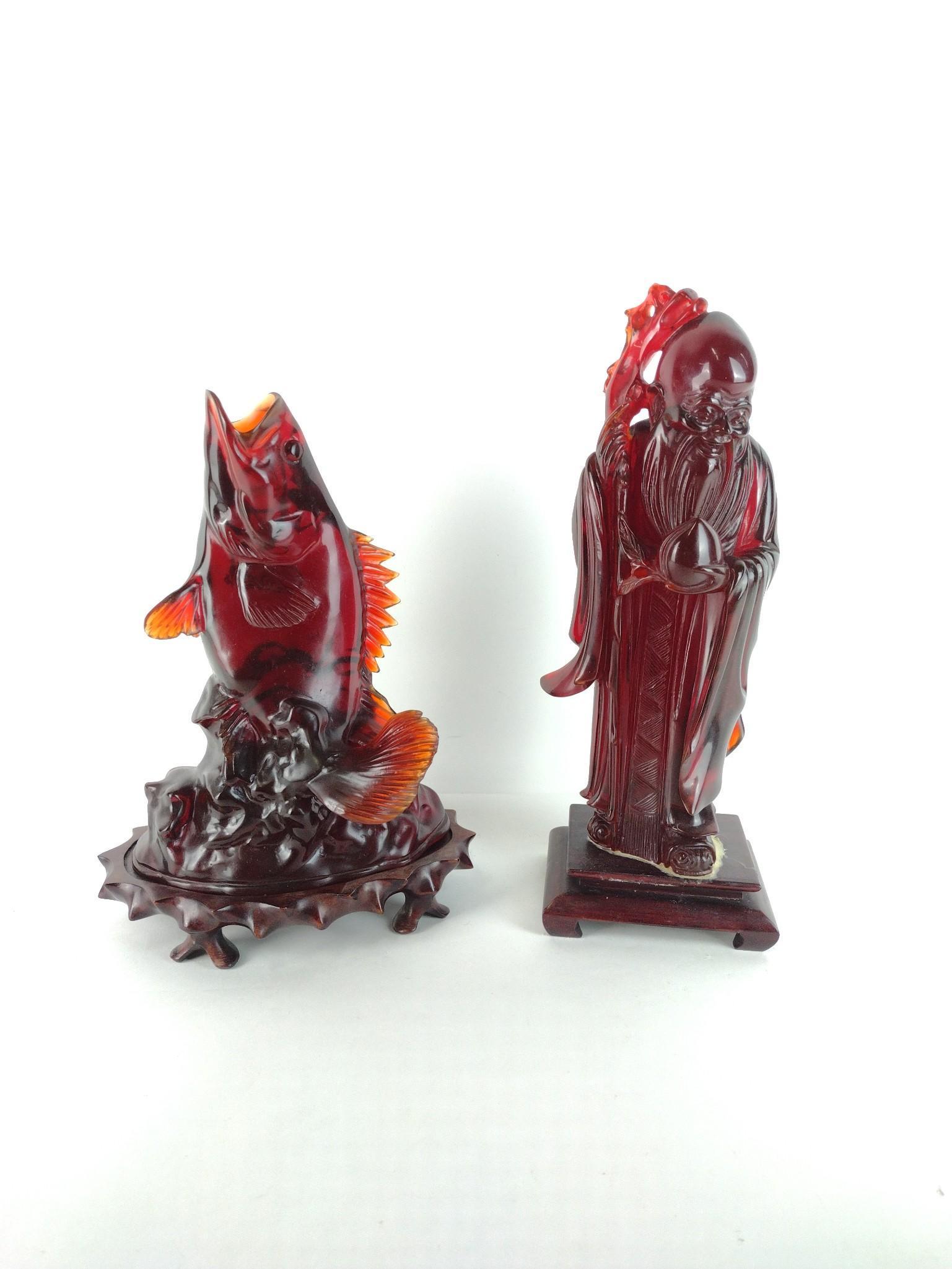 2 Resin Figures (1 of 8)