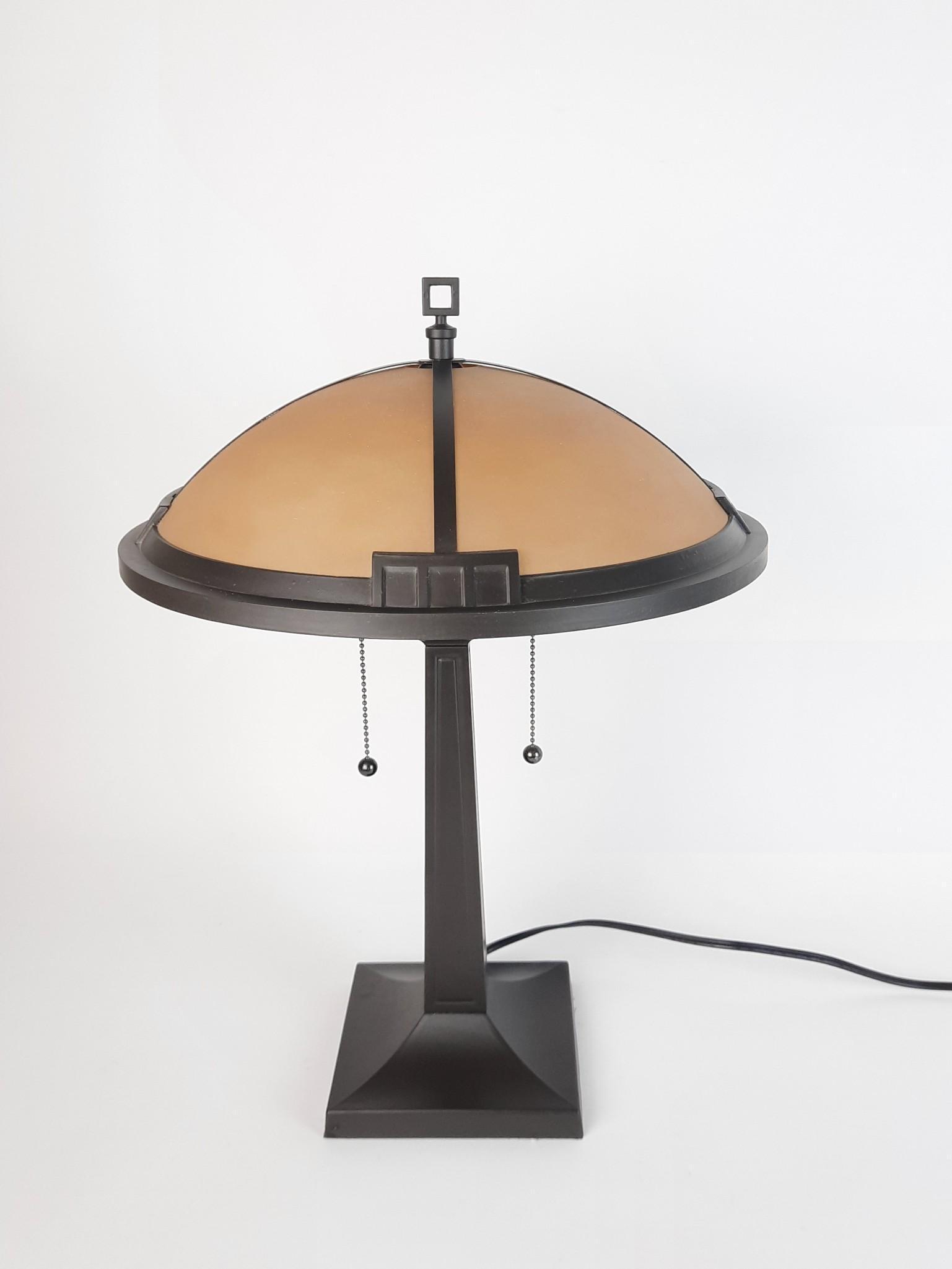 Hunter Fan Co Table Lamp (1 of 5)