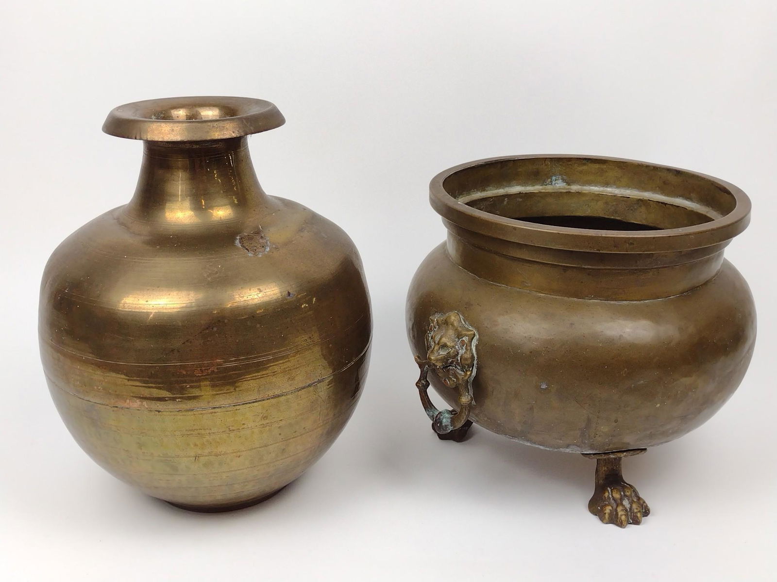 2 Pcs Brassware incl Claw Foot (1 of 3)