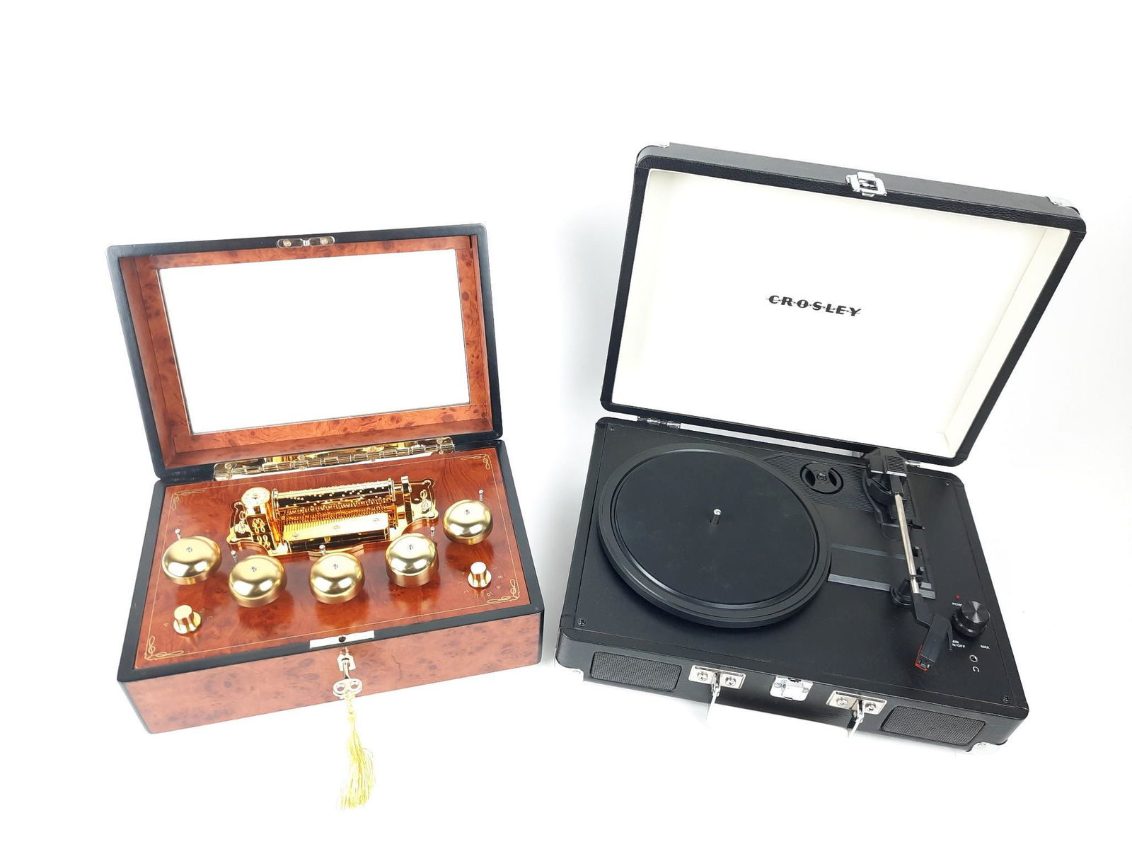 Crosley Record Player and Mr. Christmas Music Box (1 of 7)