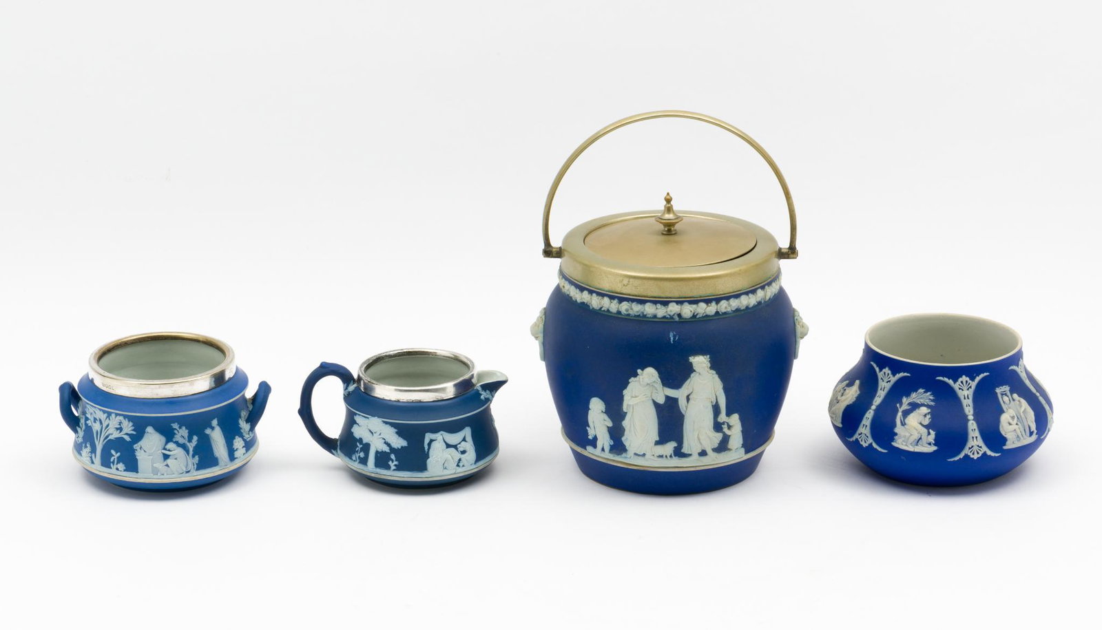 4 Pcs Wedgwood Dark Blue Jasperware (1 of 19)