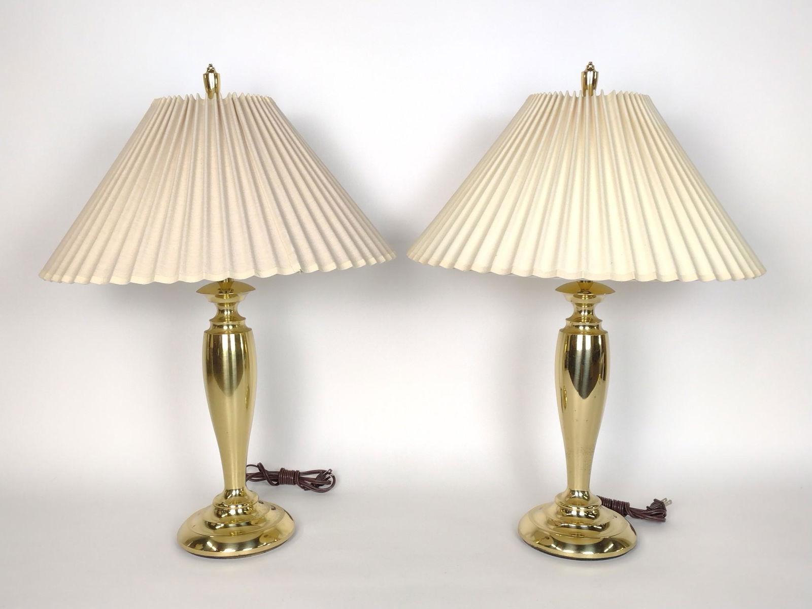 Pair Of Stiffel Brass Table Lamps (1 of 2)