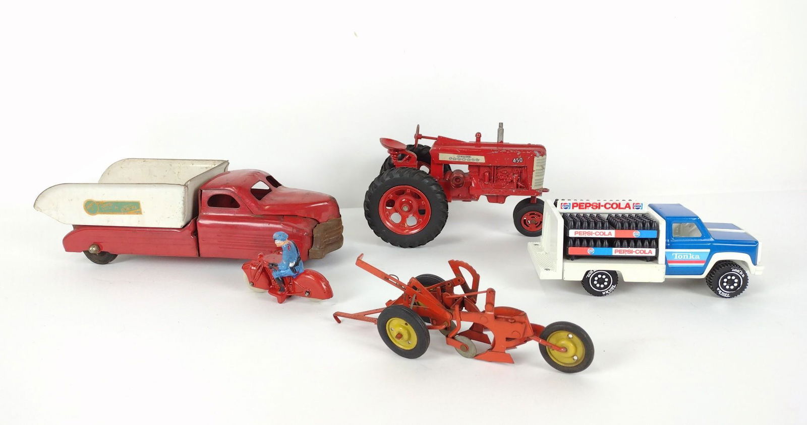 5 Vintage Trucks Incl Buddy L (1 of 7)