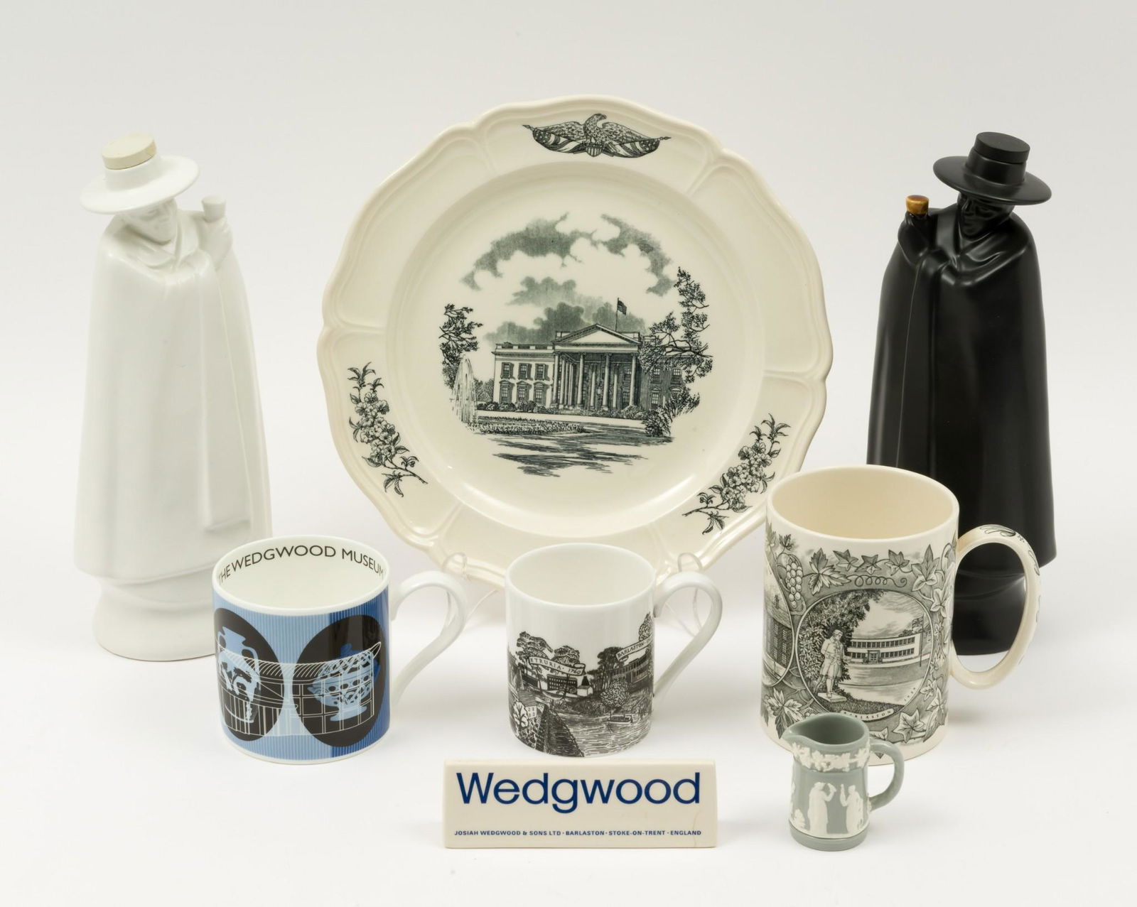 8 Pcs Wedgwood Incl Commemorative (1 of 11)