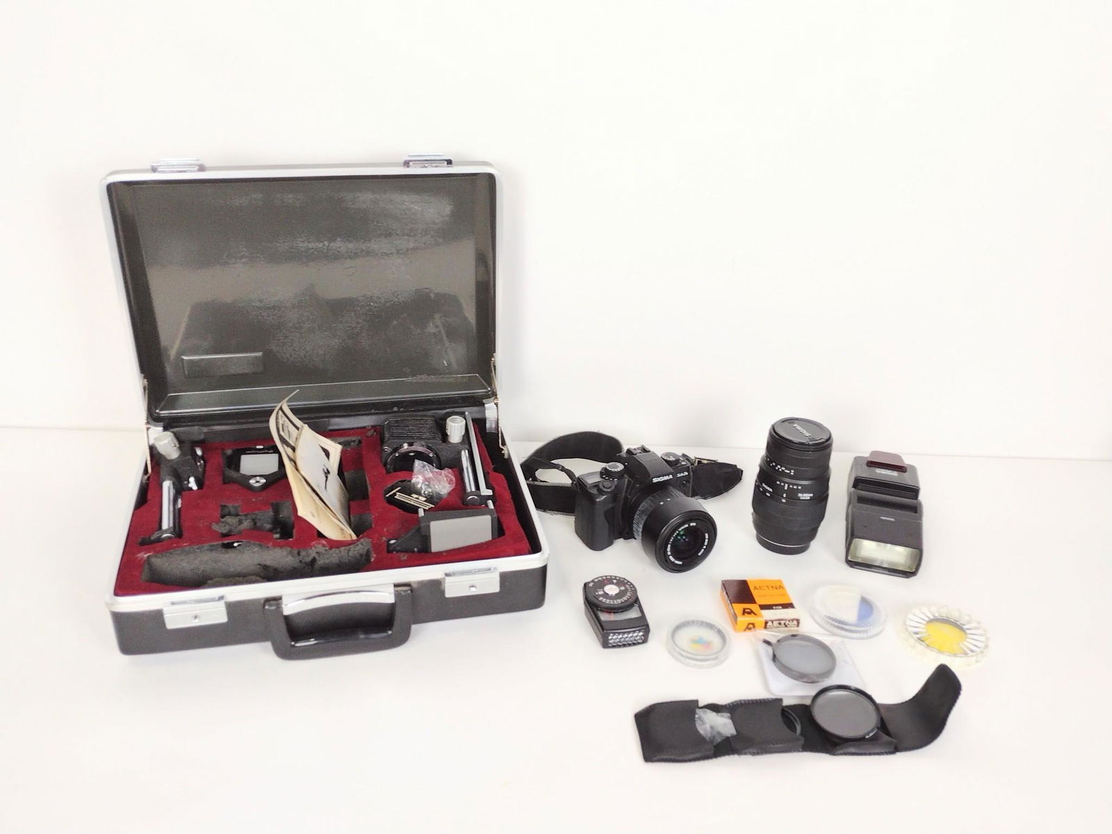 Sigma SA-7N with Accessories (1 of 7)