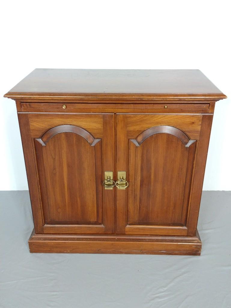 Pennsylvania House Server (1 of 7)