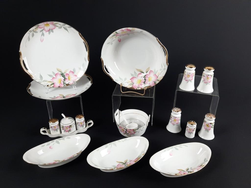 14 Pcs Noritake Azalea (1 of 4)