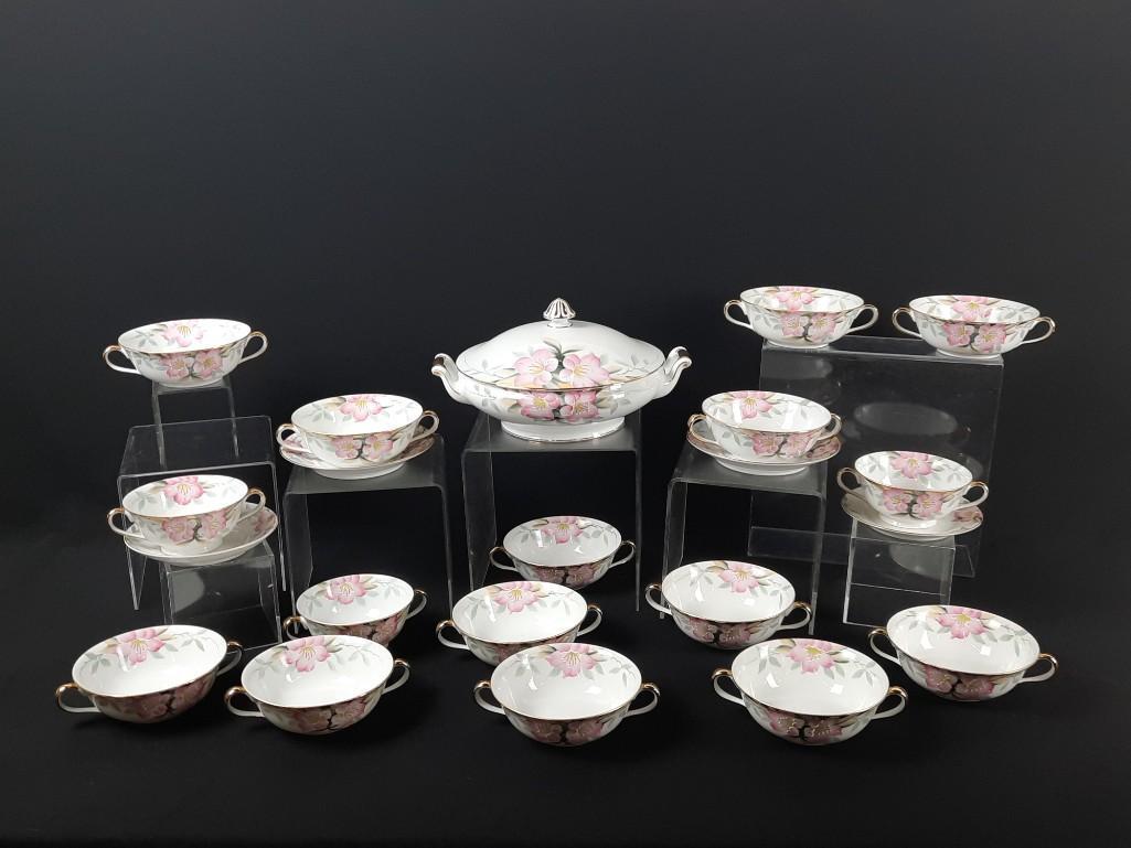 21 Pcs Noritake Azalea incl Covered Vegetable (1 of 2)