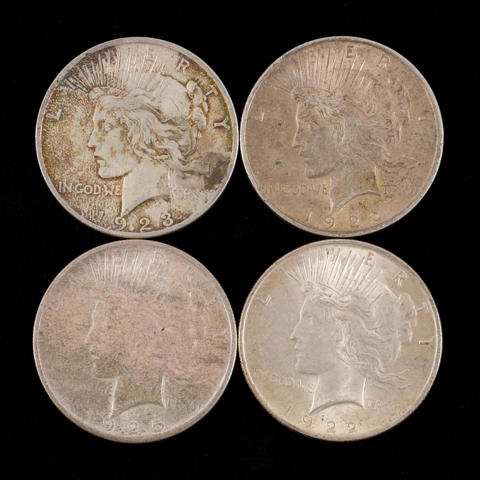 4 Peace Silver Dollars Incl 1925 (1 of 2)