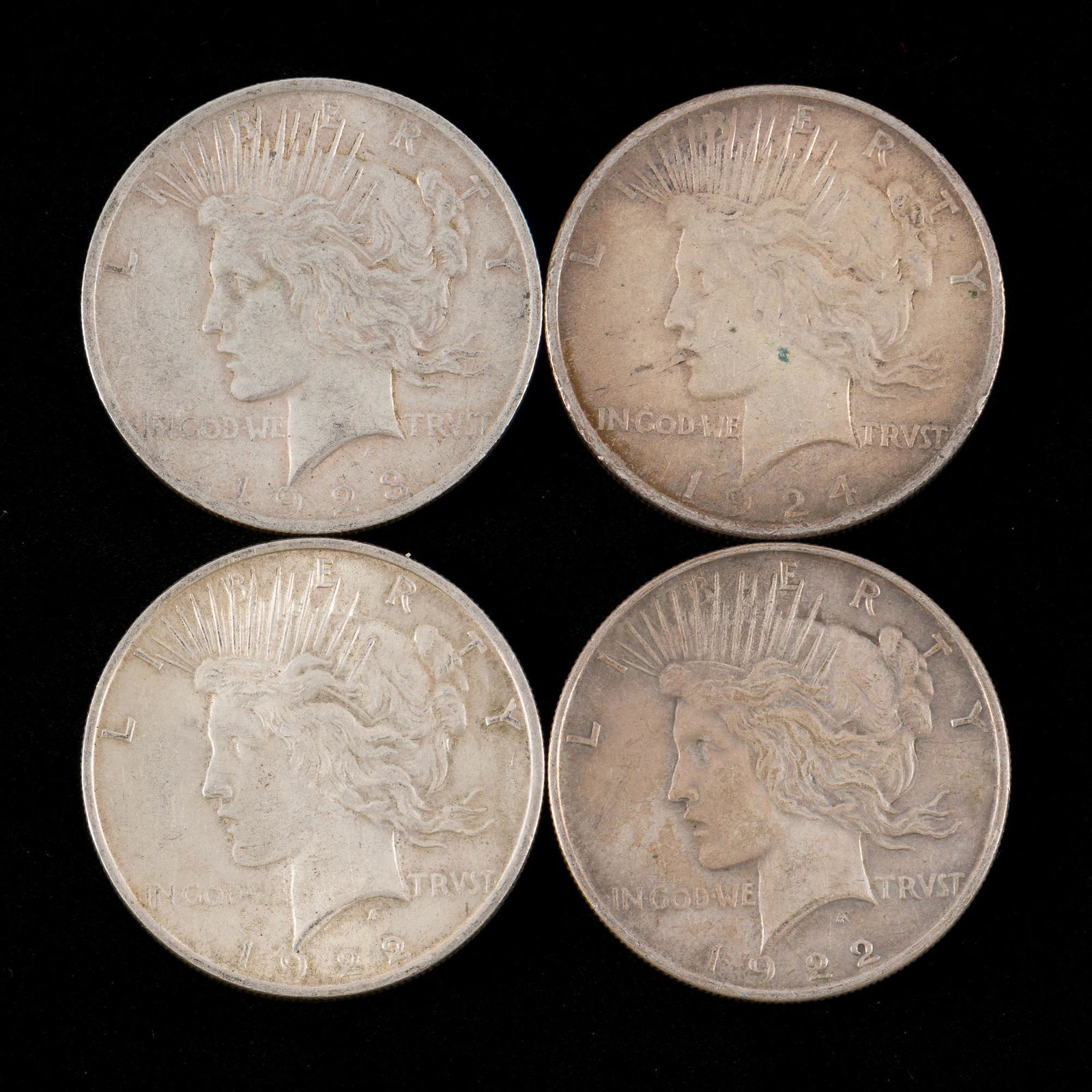 4 Peace Dollars Incl 1924 (1 of 2)