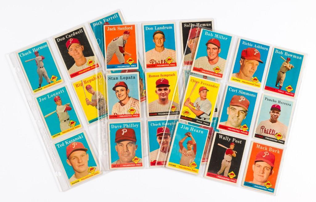 23 1958 Vintage Topps Baseball Cards (1 of 7)