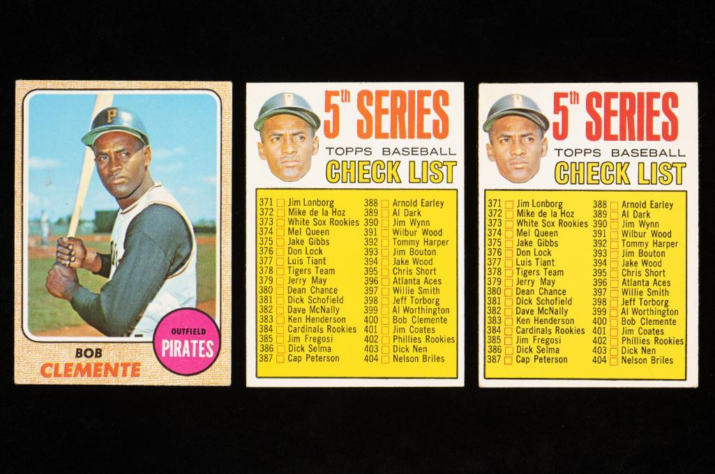 3 Topps Roberto Clemente Cards (1 of 2)