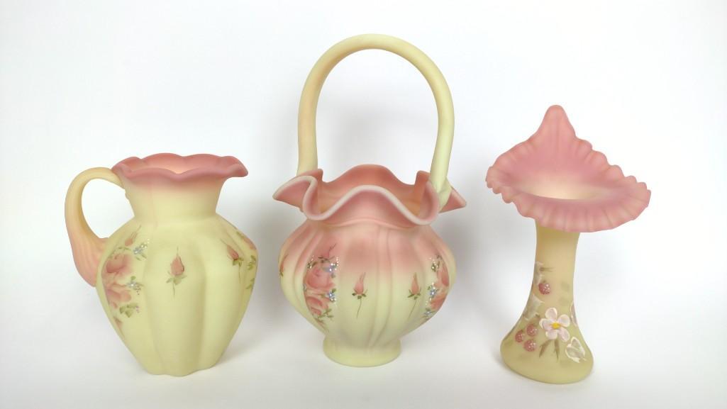 3 Pcs Fenton Pairpoint Burmese Glassware (1 of 5)