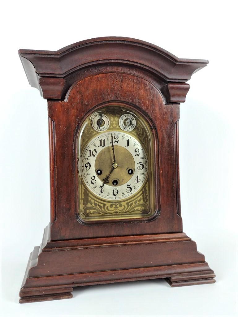 Junghans Bracket Clock (1 of 6)