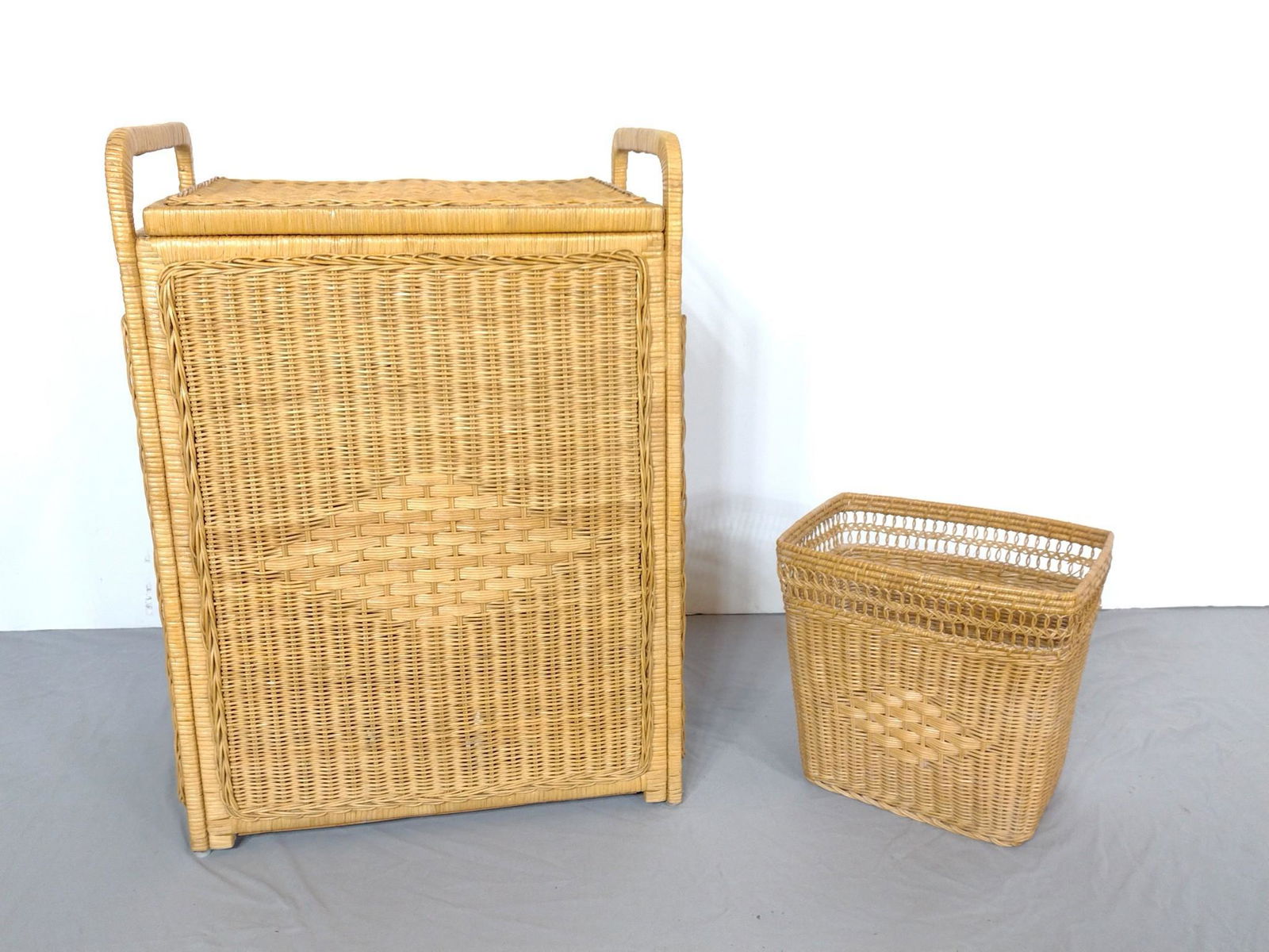 Wicker Hamper & Waste Basket (1 of 6)