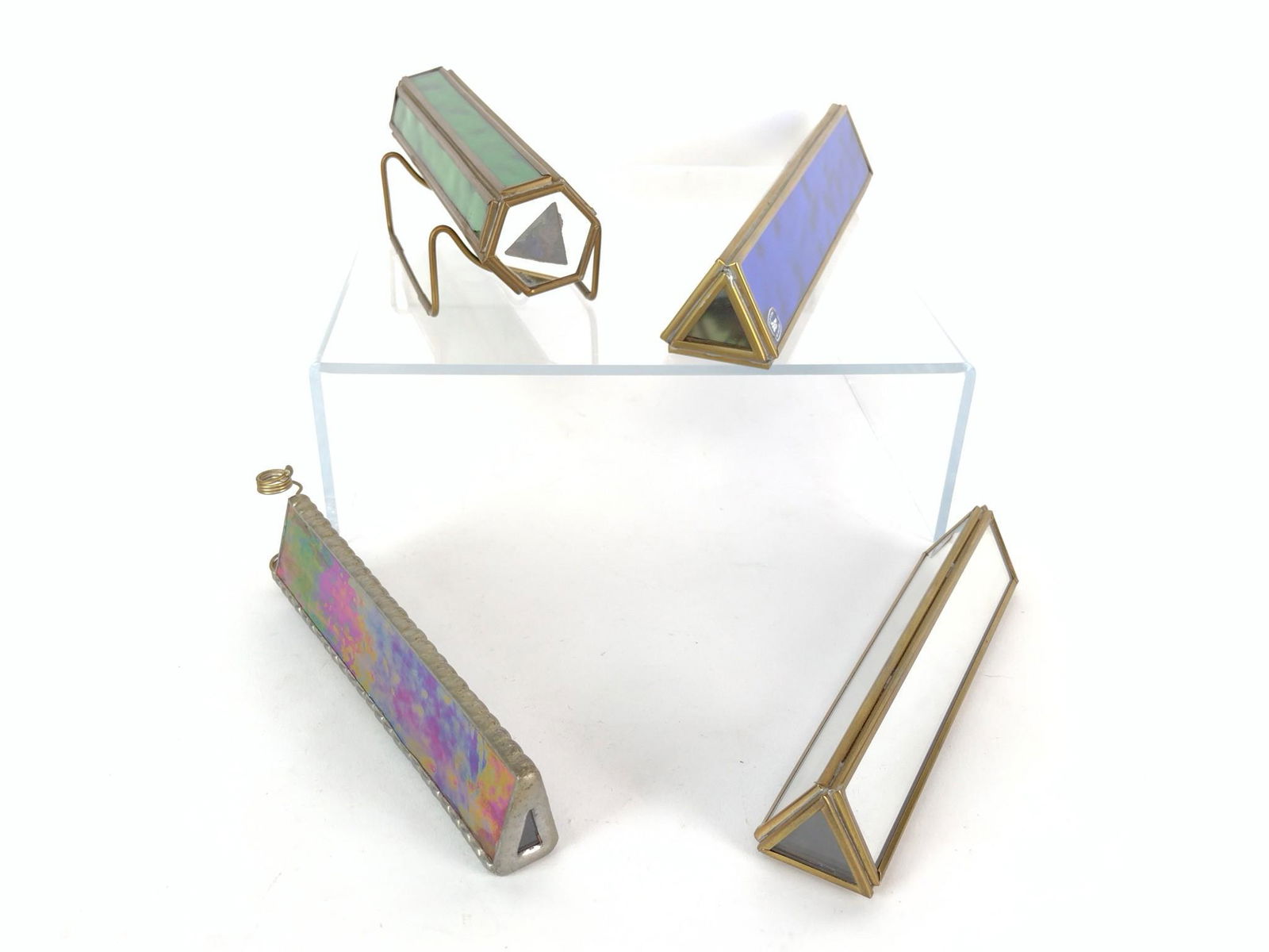 4 Kaleidoscopes: 7 to 9-1/2" long. KE. IMPORTANT: Before bidding, please read the terms and conditions. When you registered for the auction you agreed to these terms and will be required to comply with them.