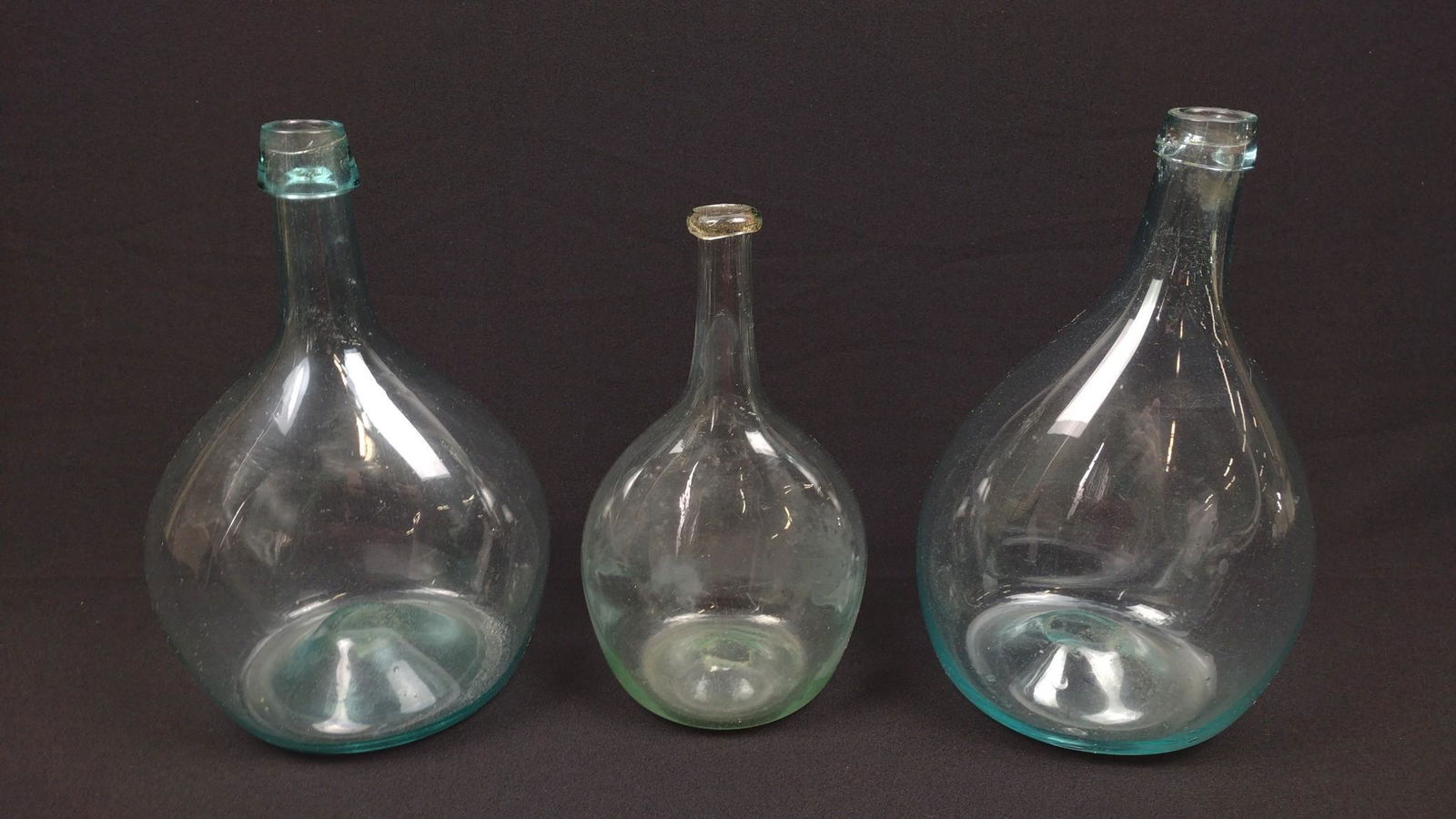 3 Blown Glass Bottle Flasks (1 of 7)