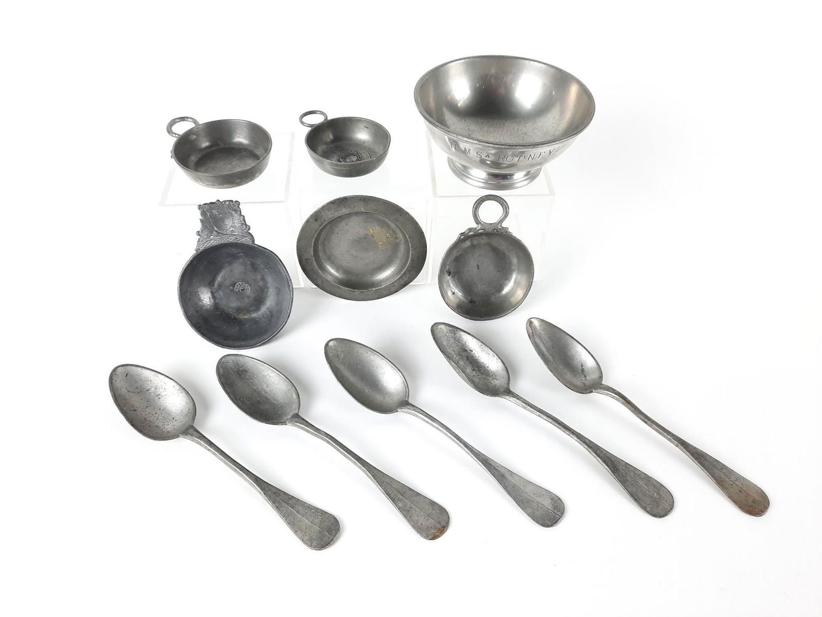 11 Pcs Pewter incl Porringer's (1 of 5)
