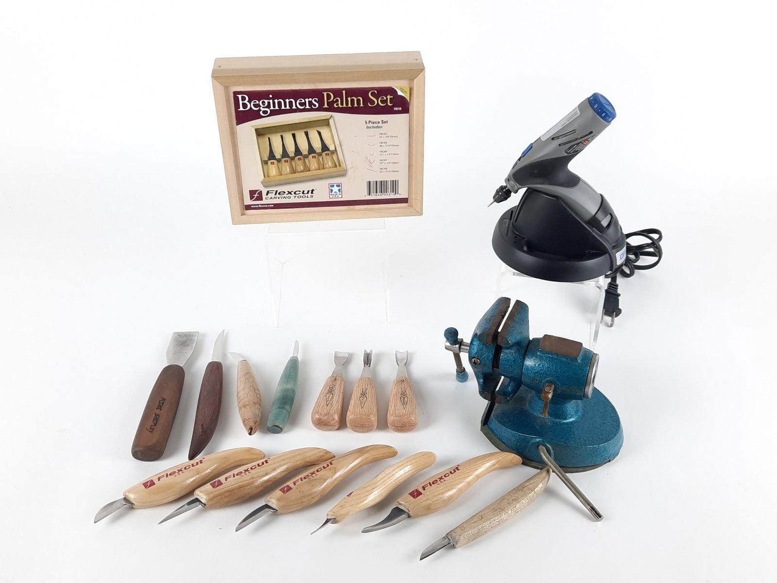 16 Pcs Wood Carving / Working Tool (1 of 3)