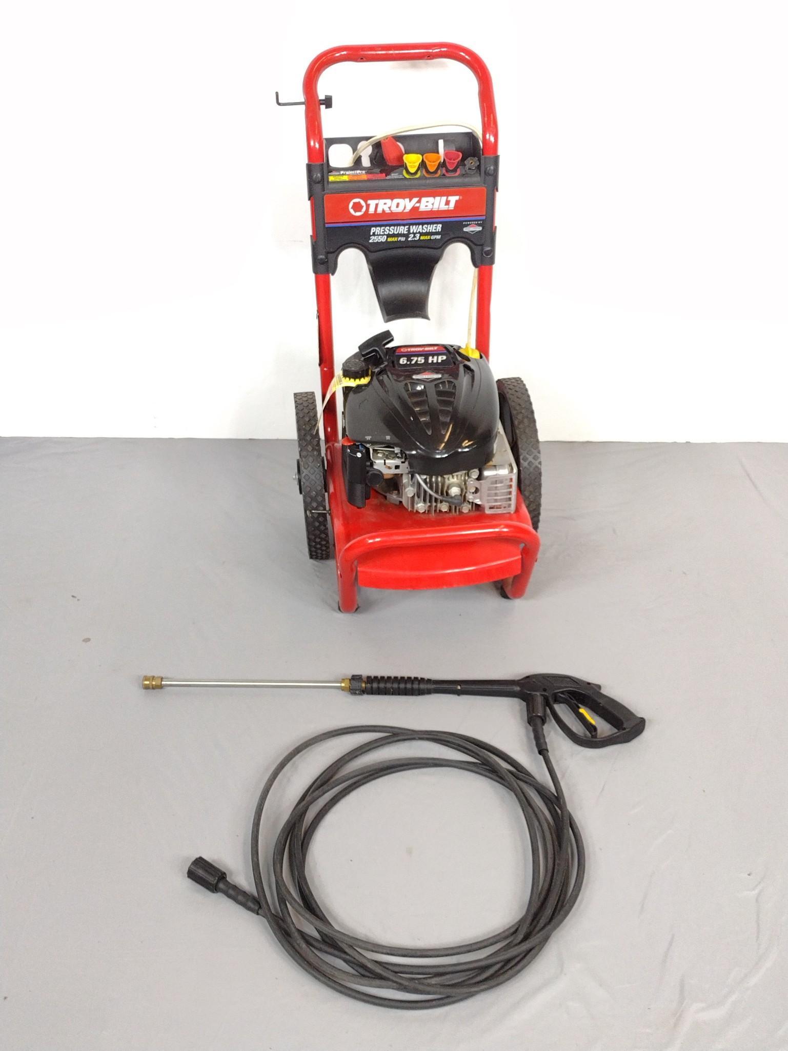 Troy-Bilt Pressure Washer (1 of 7)