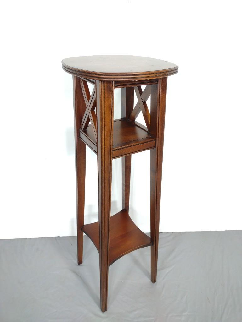 Ethan Allen Stand (1 of 4)