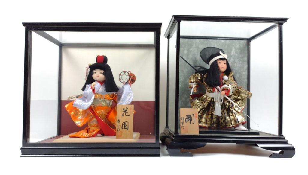 2 Geisha Dolls in Display Cases (1 of 6)