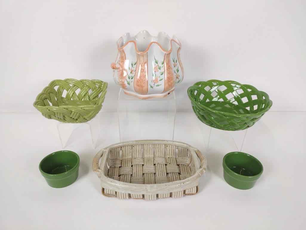 6 Ceramic Baskets & Planter (1 of 10)
