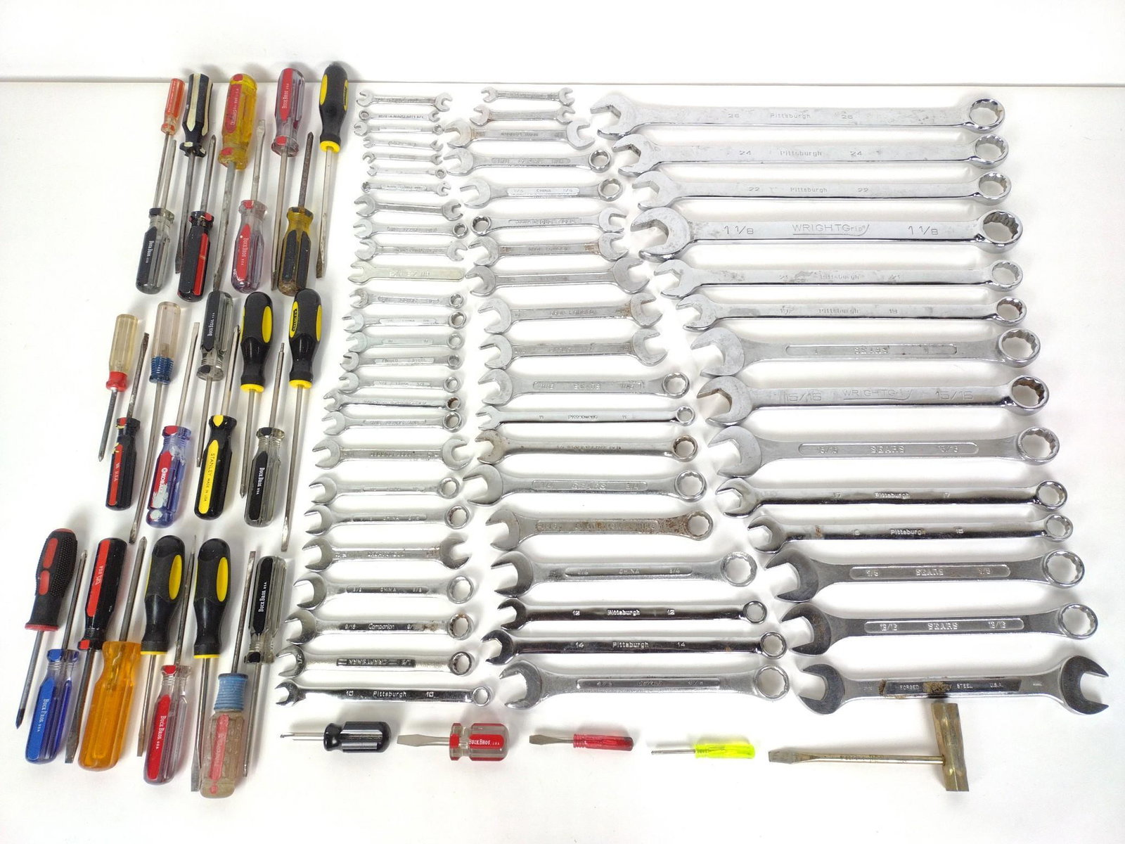 92 Pcs Wrenches and Screw Drivers (1 of 5)