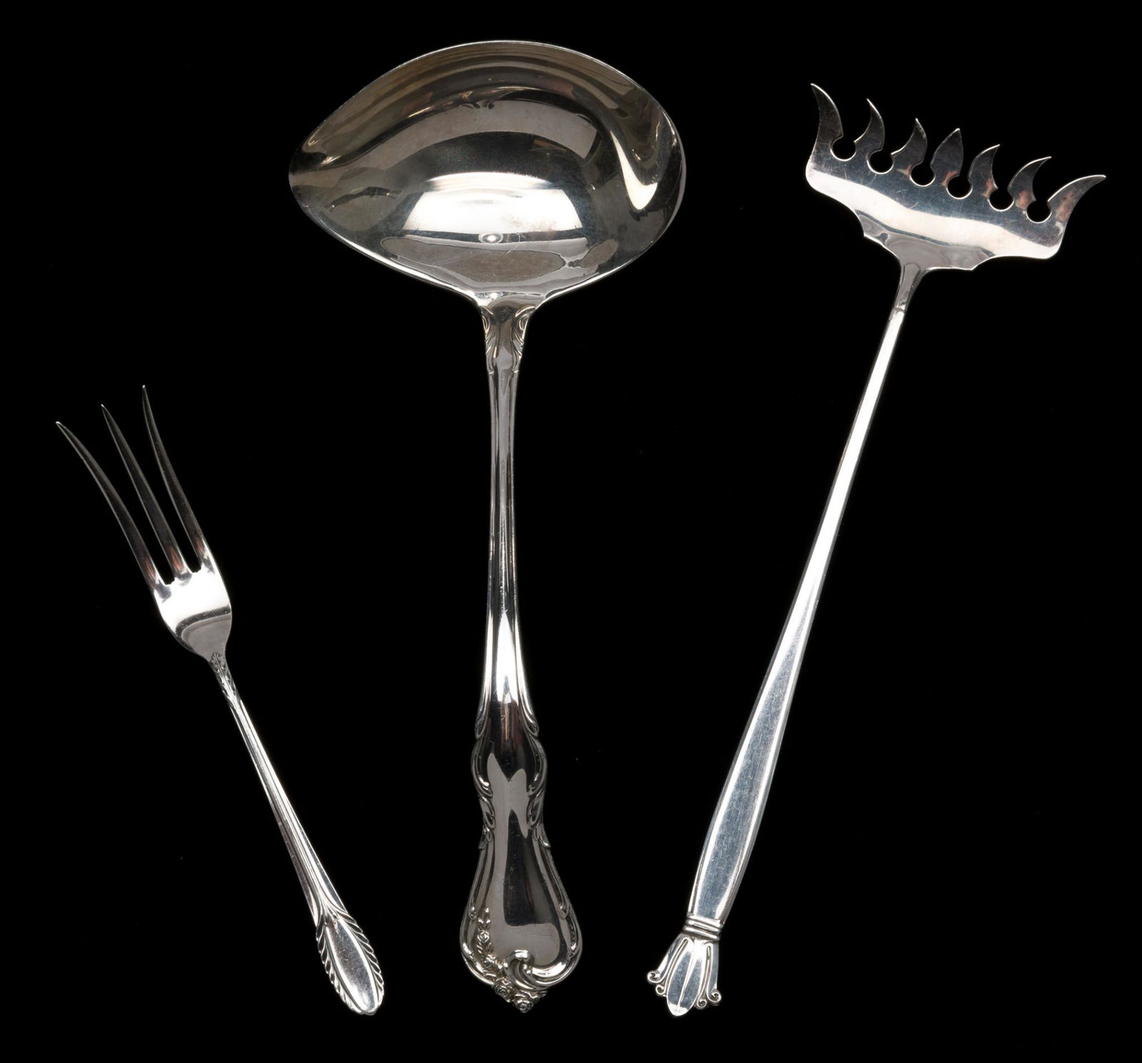 3 Sterling Serving Pieces (1 of 8)