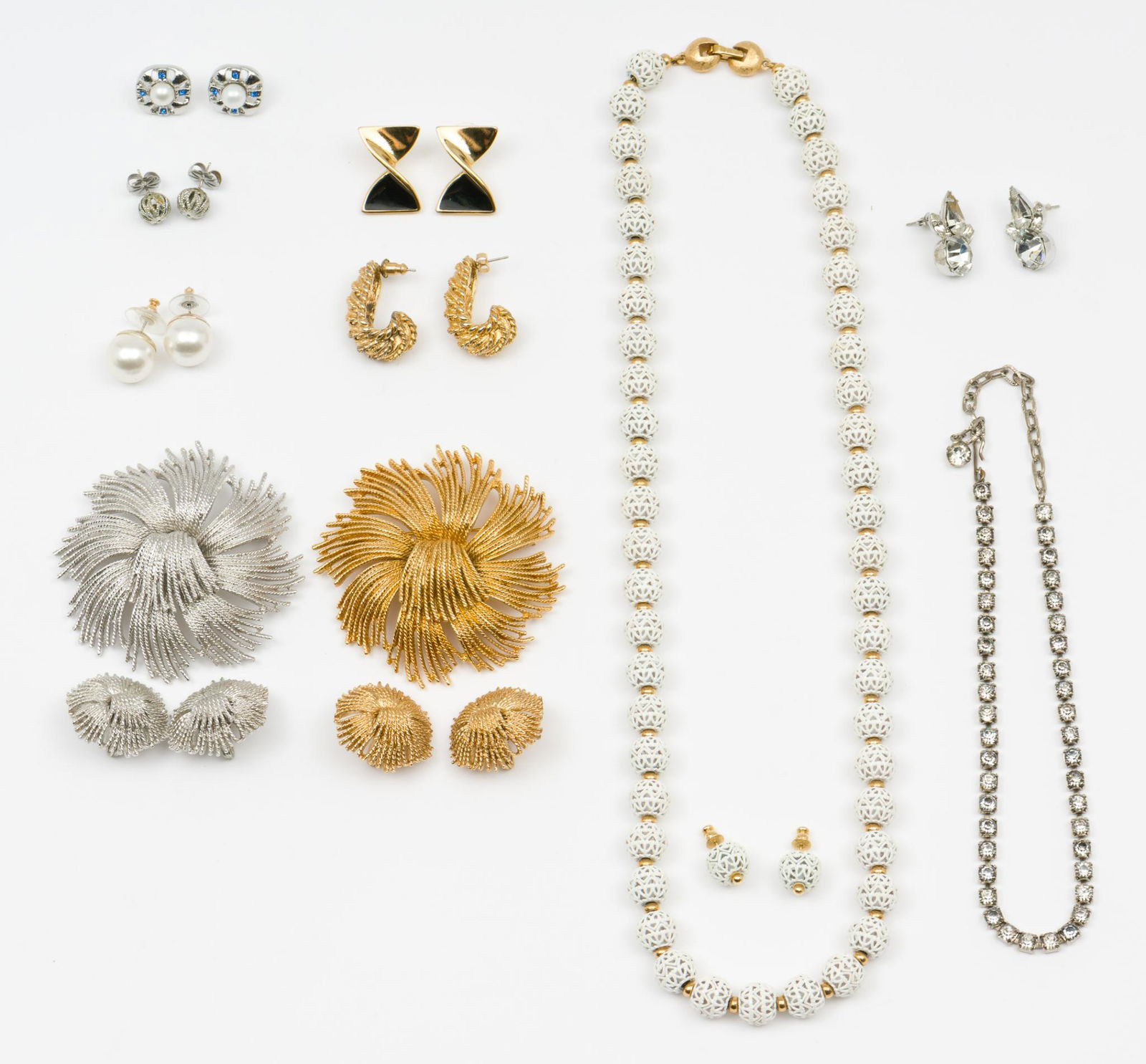 21 Pcs Costume Jewelry Incl Monet (1 of 5)