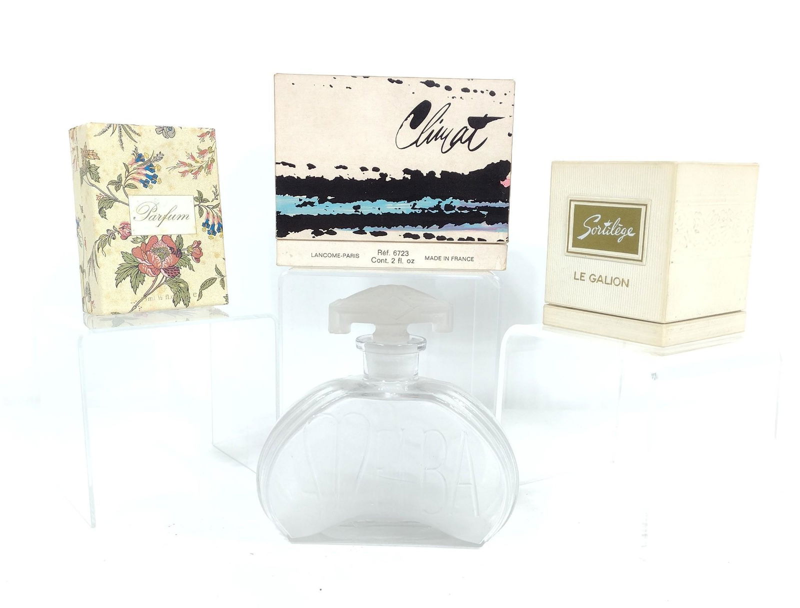 3 Perfumes and Frosted Glass Perfume Bottle (1 of 5)