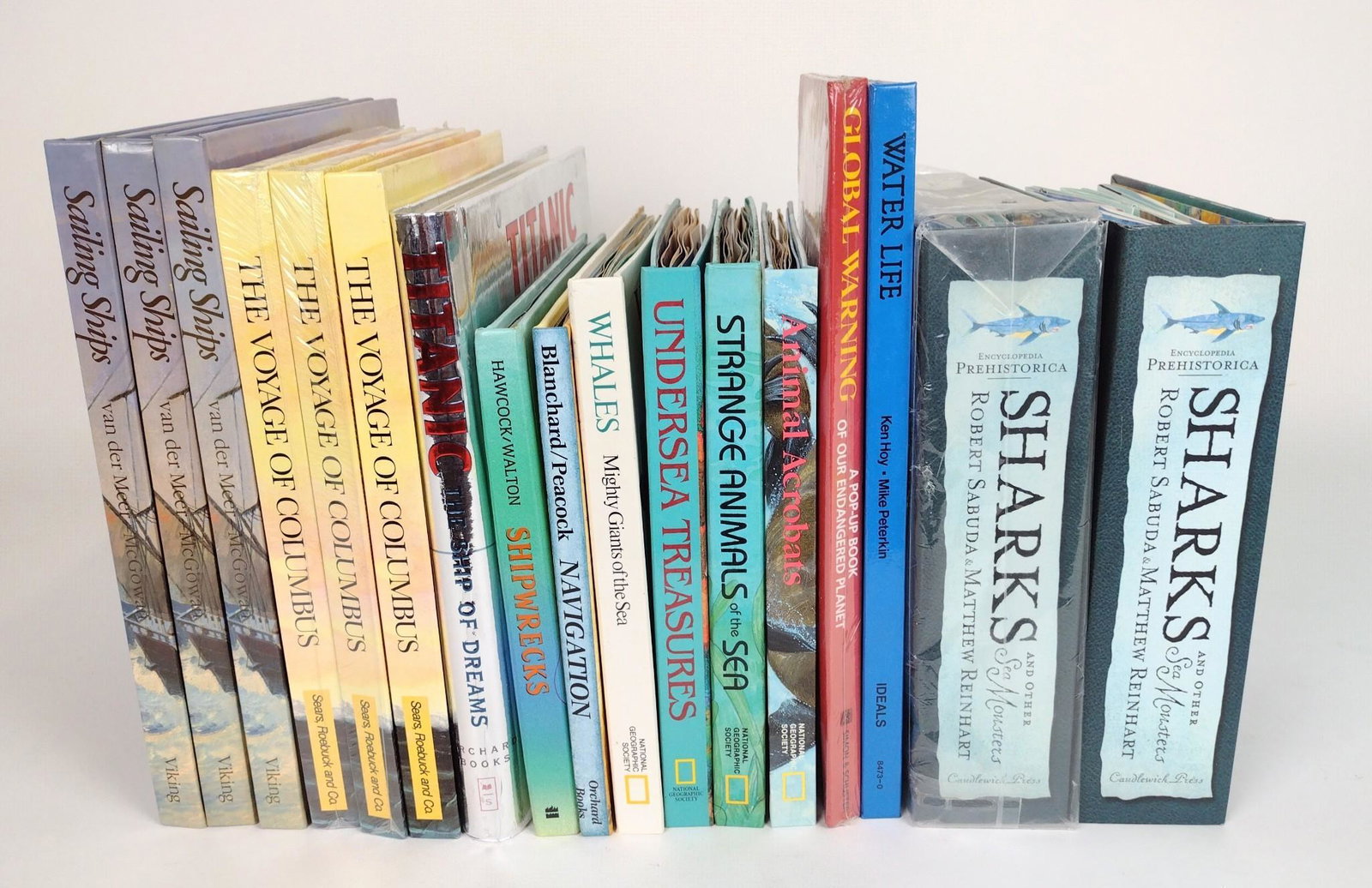 17 Nautical and Marine Life Pop-up Books (1 of 9)