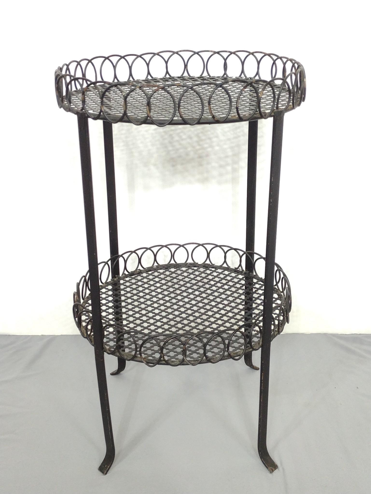 2 Tier Metal Stand (1 of 3)
