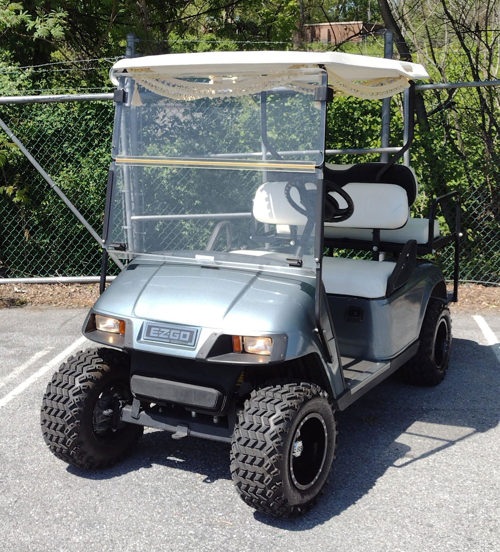 EZGO Model TXTPDS Golf Cart (1 of 20)