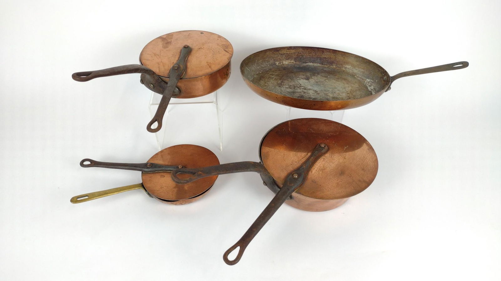 4 Antique Copper Pans and Skillets incl Waldow (1 of 3)