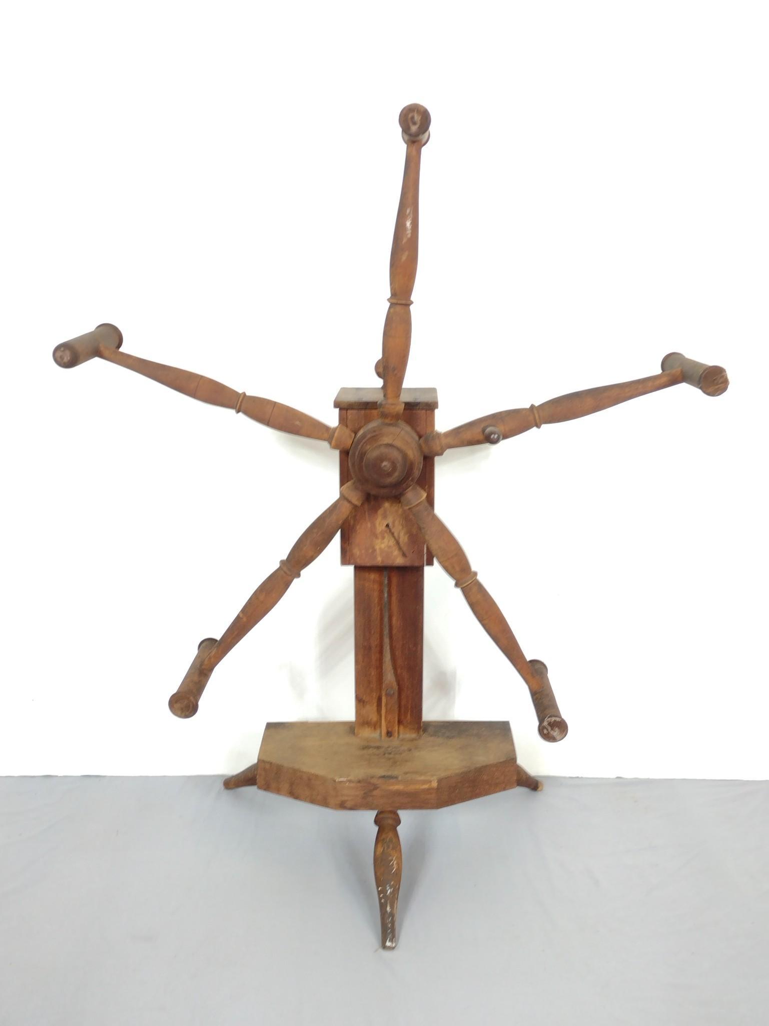 Wool Winder (1 of 4)