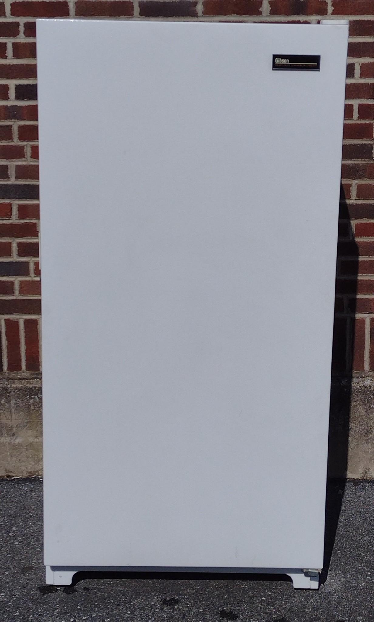 Gibson Heavy Duty Commercial Freezer (1 of 8)