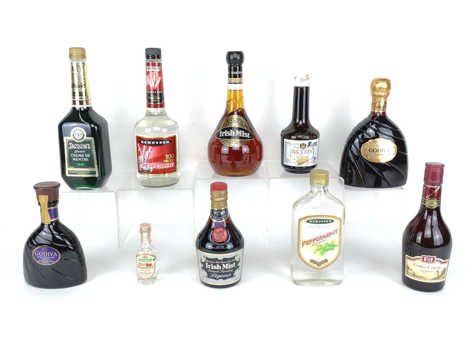10 Estate Bottles Liquors & Schnapps (1 of 4)