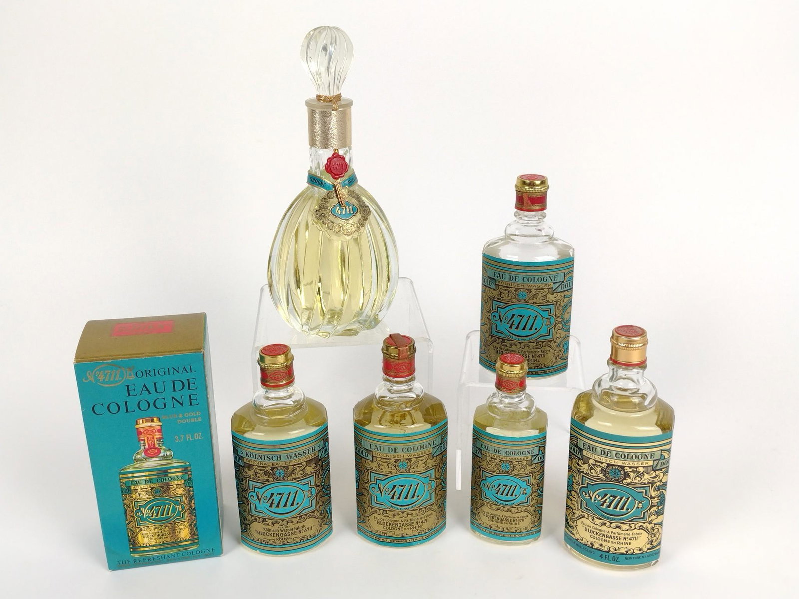 7 Bottles 4711 Eau de Cologne (1 of 4)