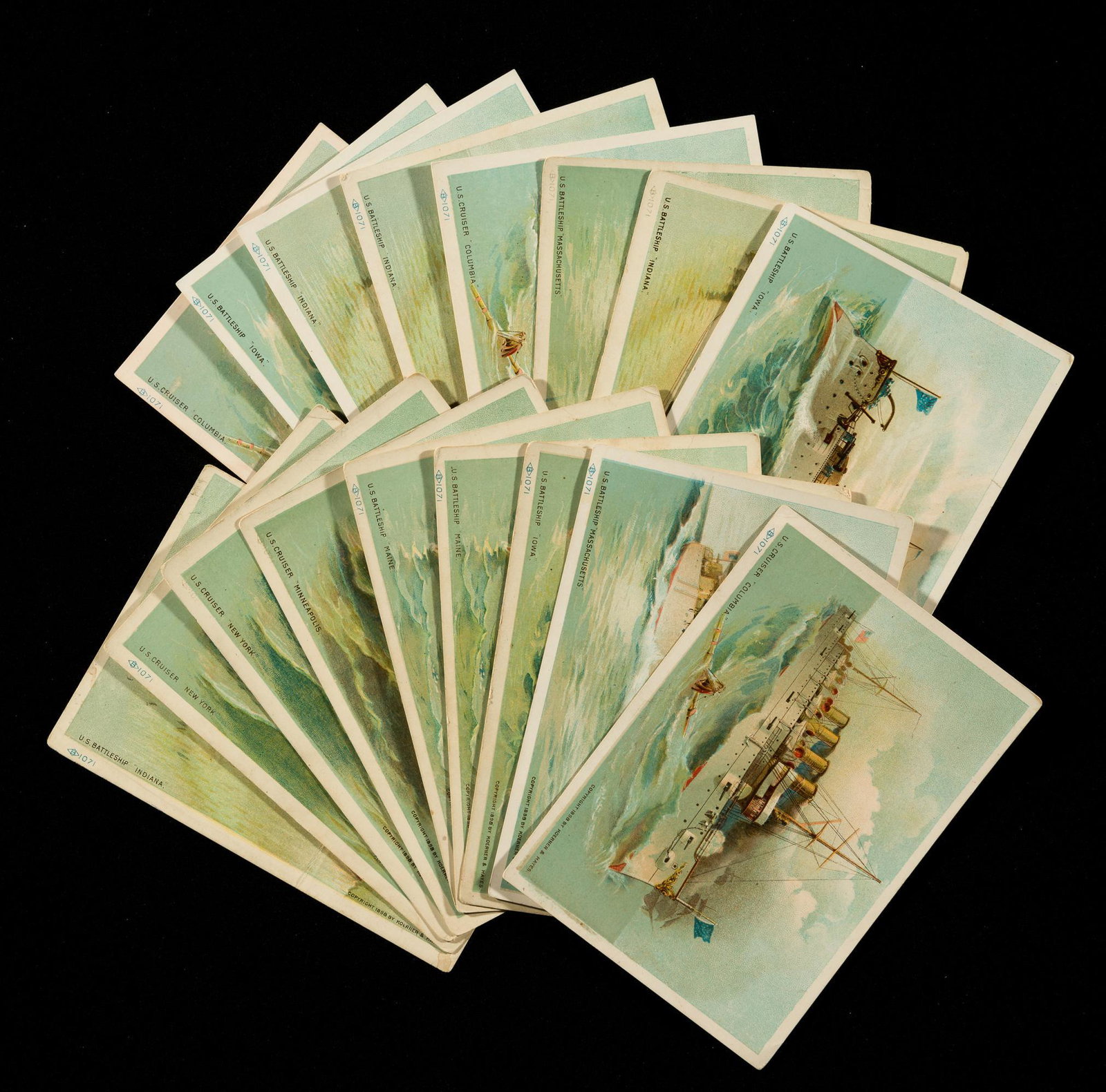 17 Singer Sewing Machines Trade Cards (1 of 7)