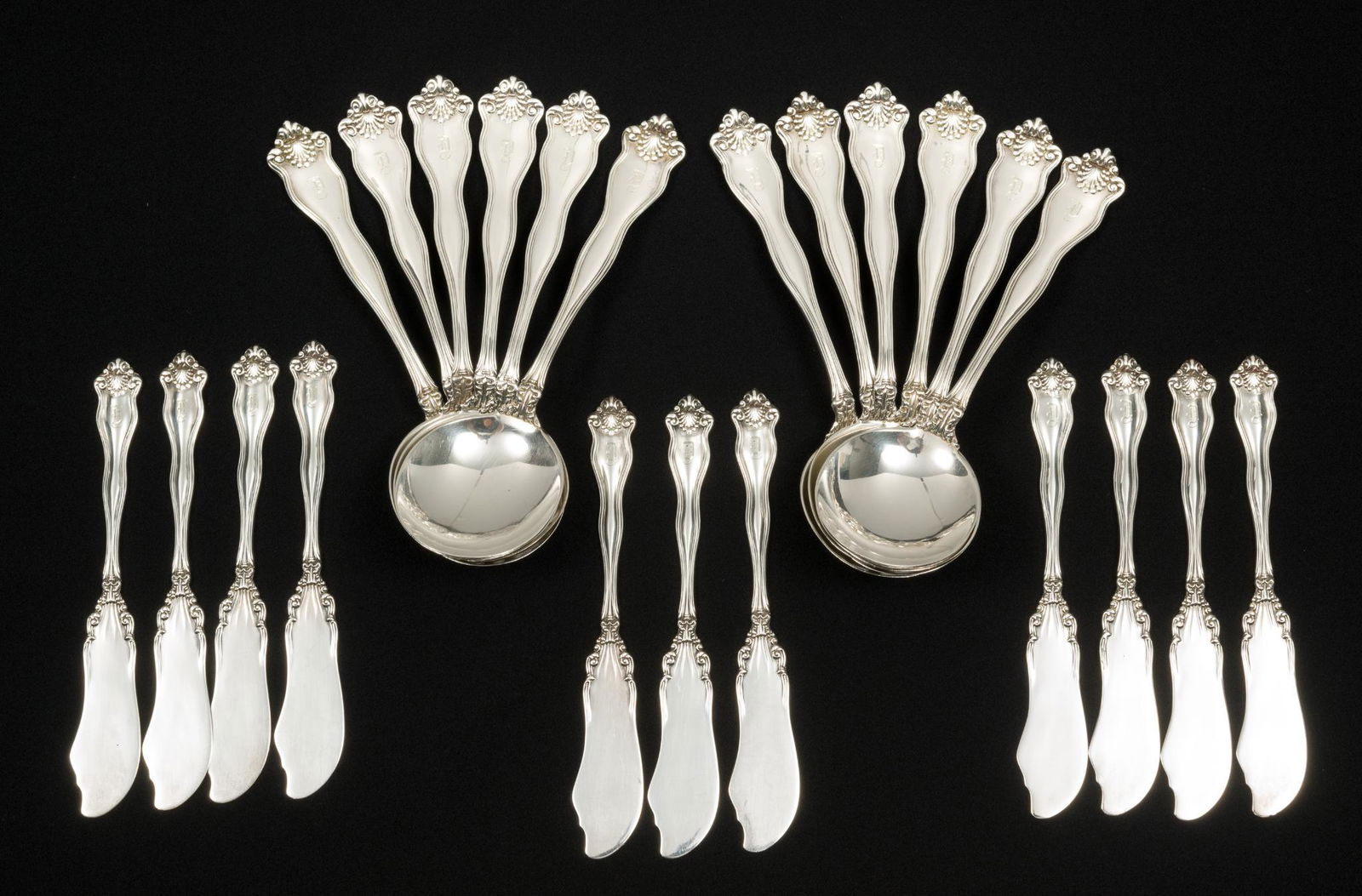 23 pcs Simpson Hall, Miller & Co "Winchester"  Sterling Flatware (1 of 8)